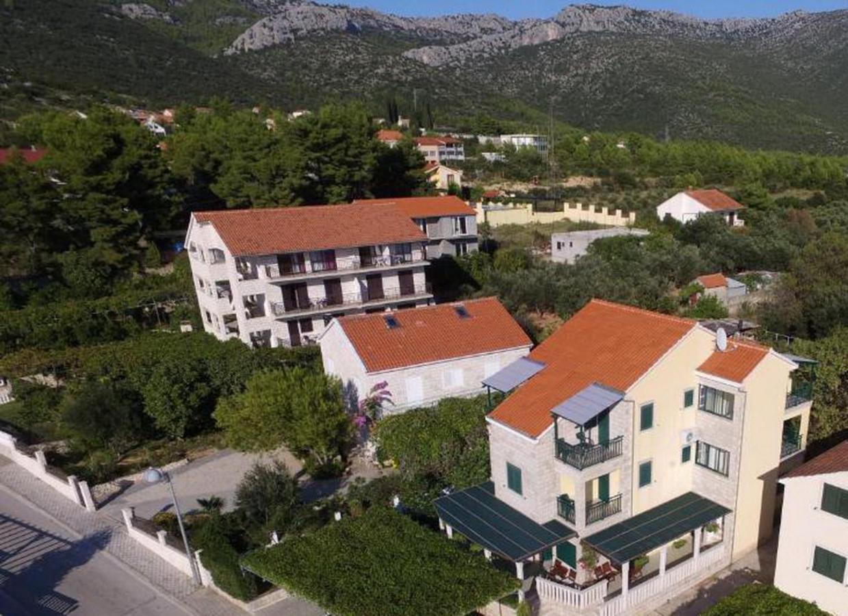 Apartments Maestral 奥瑞比克 外观 照片