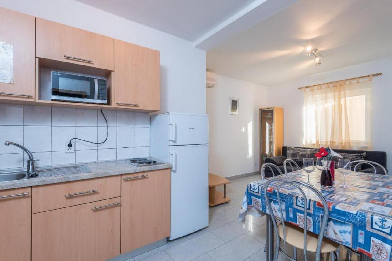 Apartments Maestral 奥瑞比克 外观 照片