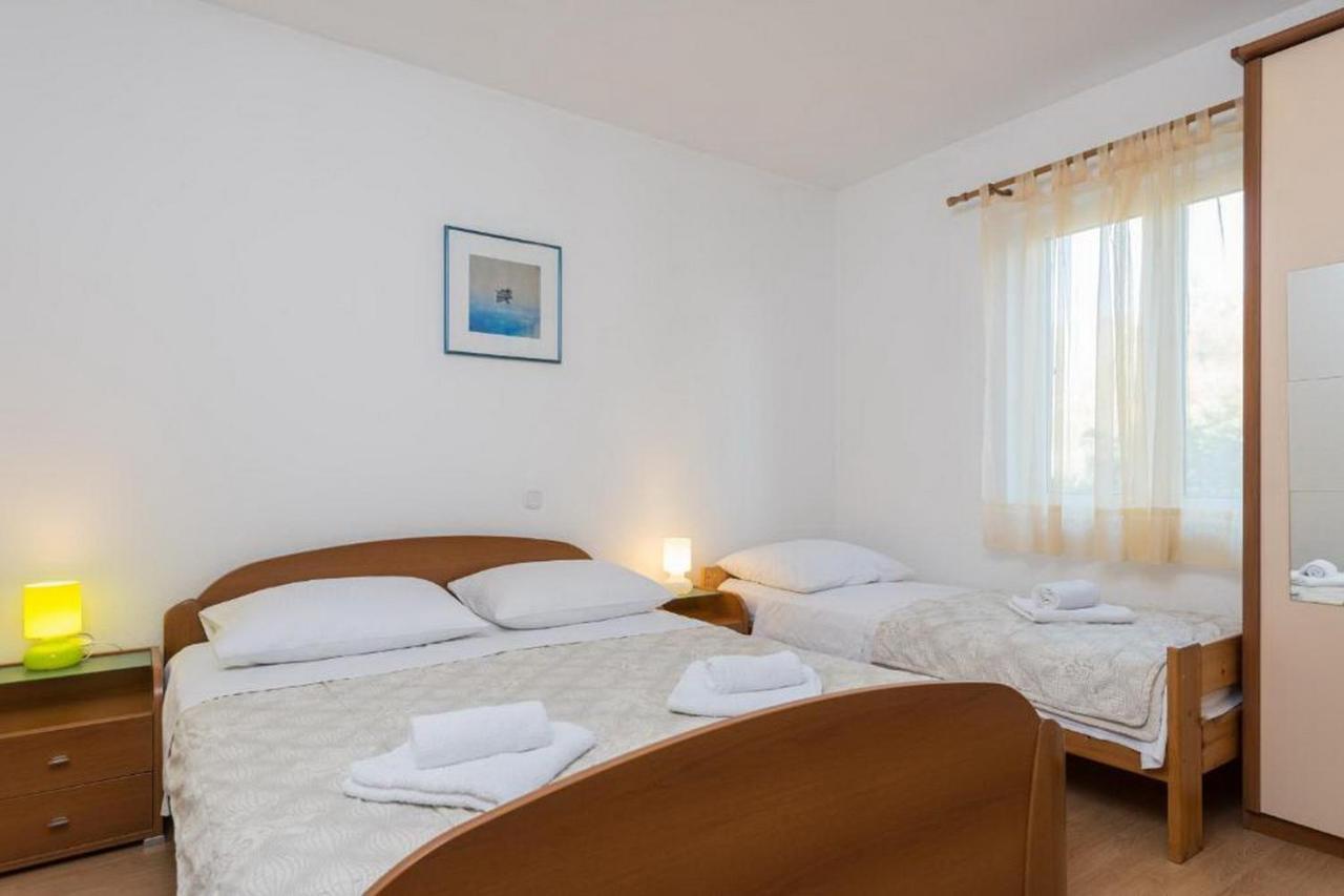 Apartments Maestral 奥瑞比克 外观 照片