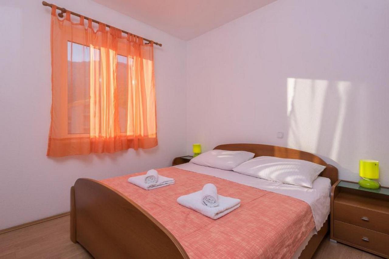 Apartments Maestral 奥瑞比克 外观 照片