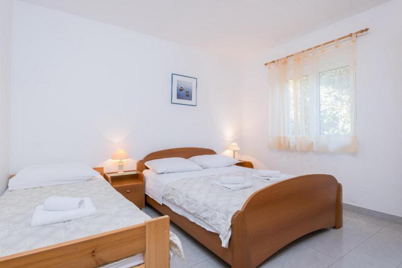 Apartments Maestral 奥瑞比克 外观 照片