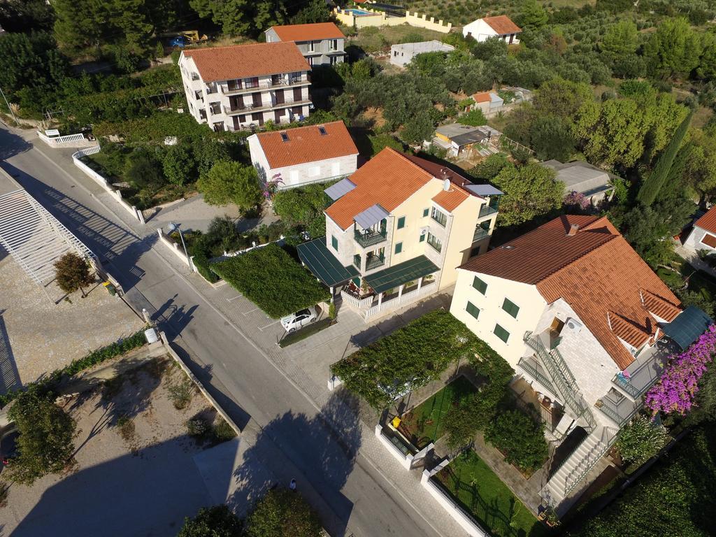 Apartments Maestral 奥瑞比克 外观 照片
