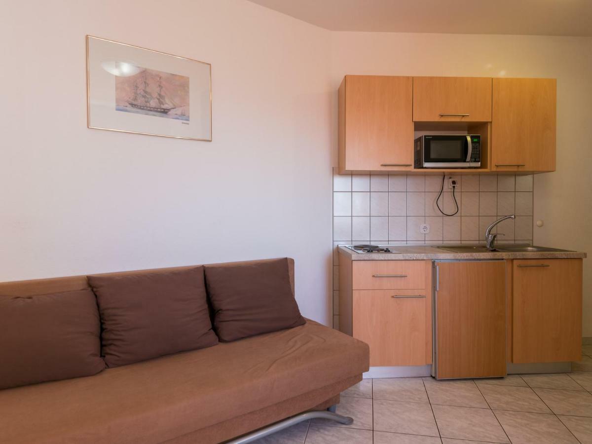 Apartments Maestral 奥瑞比克 外观 照片